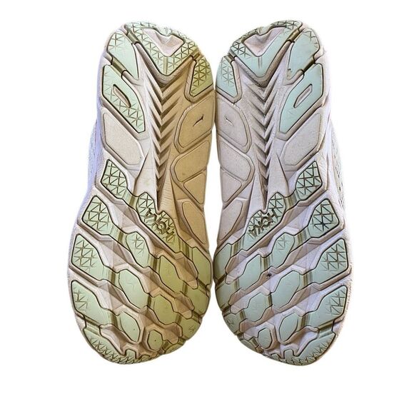 Hoka One One Clifton 8 Women's Running Shoes Sneakers Size 10 B - Picture 4 of 6